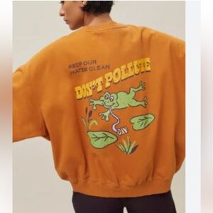 Urban Outfitters “keep our water clean don’t pollute” oversized sweatshirt L